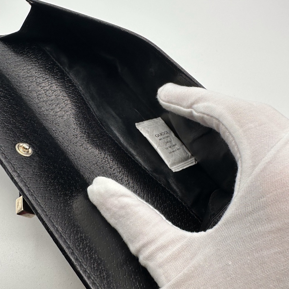 Gucci Sherry Bow Black Wallet with Gold Accents - Picture 6 of 13